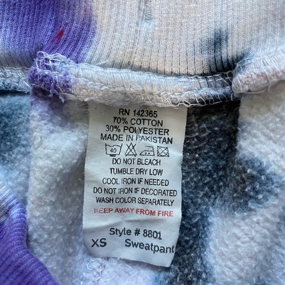 Worthy Threads Tie-Dye Sweatshirt Jogger Set - Picture 9 of 10